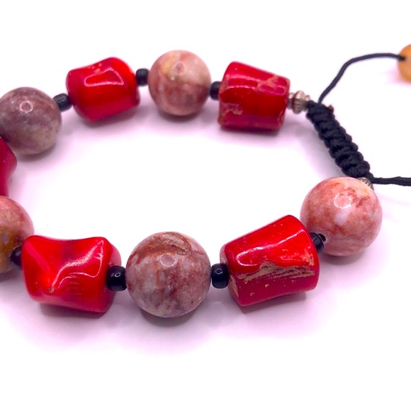 Boho Red Coral Polished Garnet Gemstone Bead Bracelet Adjustable - Picture 6 of 7